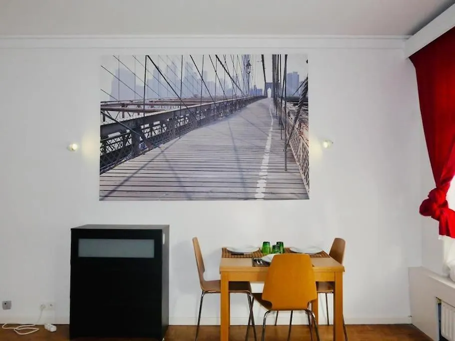 Ixelles: Superbe Appartement, Idealement Situe Брюссель Бельгия