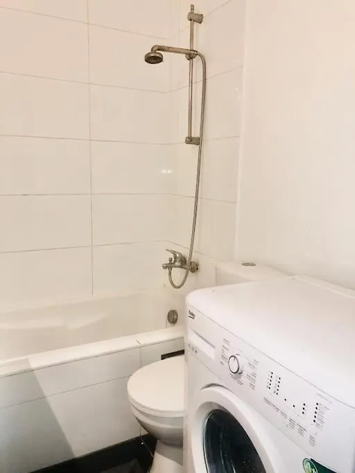 Апартаменты Ixelles: Superbe Appartement, Idealement Situe Брюссель
